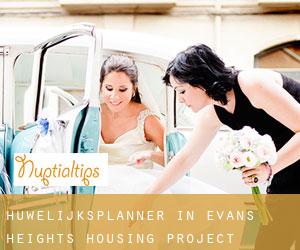 Huwelijksplanner in Evans Heights Housing Project
