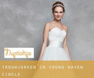 Trouwjurken in Young Haven Circle